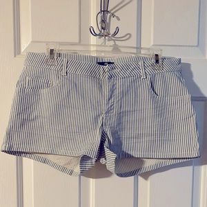 Women’s Shorts Size 10